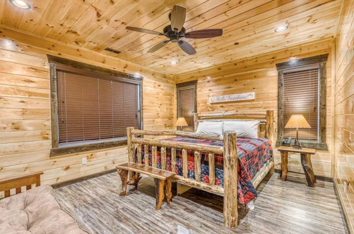 The Great Dogwood Manor By Stony Brook Cabins جاتلينبرج المظهر الخارجي الصورة